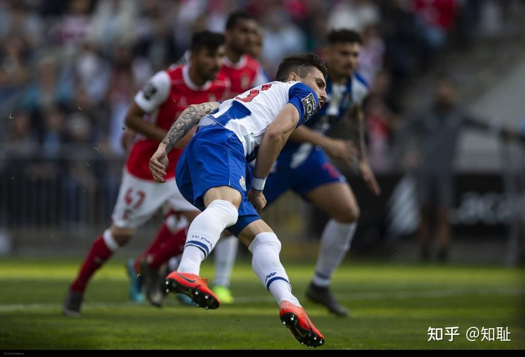 开云-关于集结日葡超传出新动向，巴黎圣日耳曼篮板制胜，管理层表态——媒体盛赞，轮换策略成焦点的信息